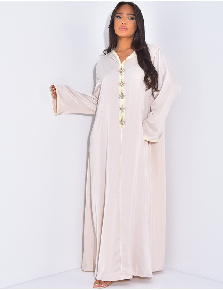 Abaya haute qualité en satin avec capuche