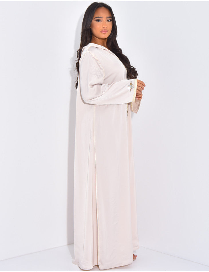 Abaya haute qualité en satin avec capuche
